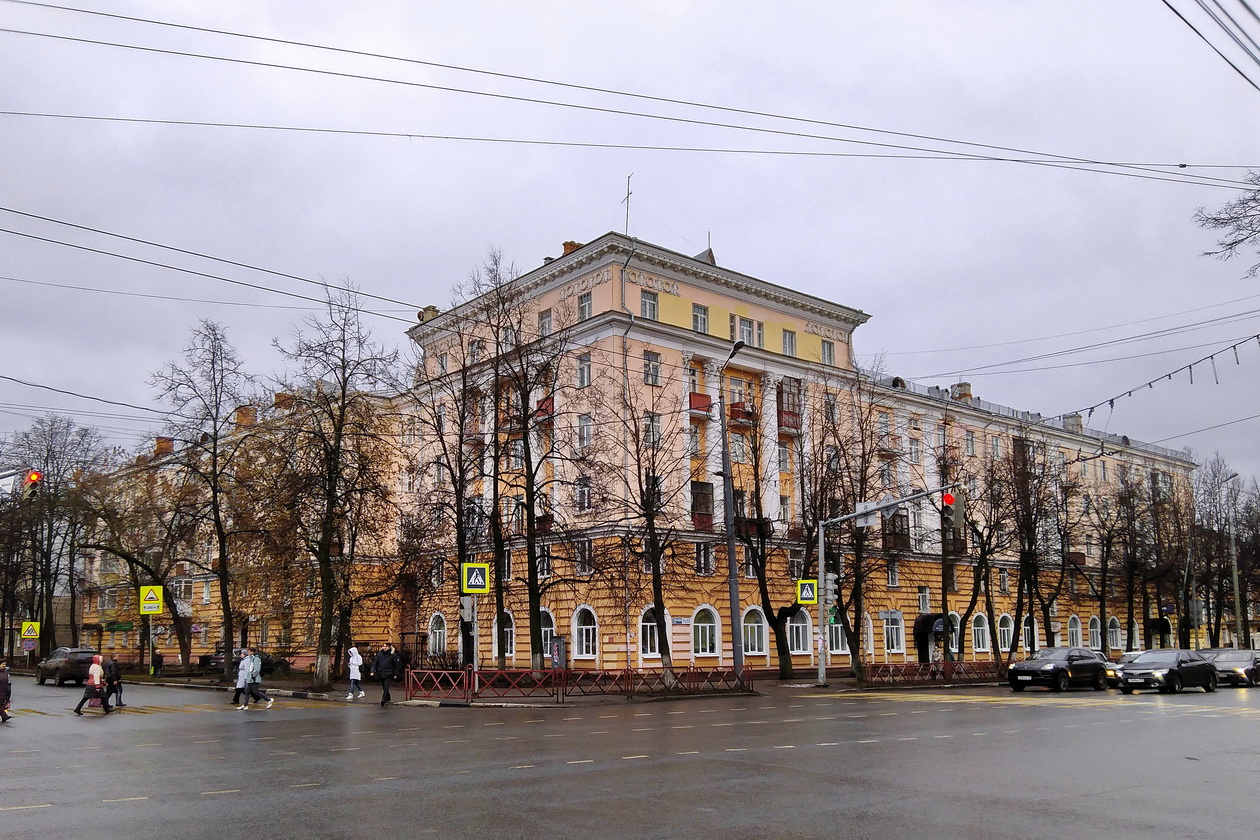 Ярославль, Улица Свободы, 75 / Улица Володарского, 37