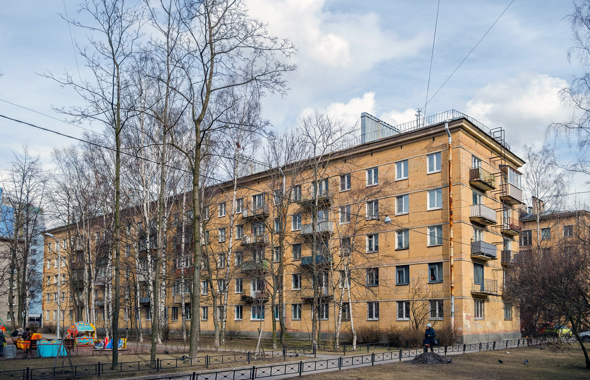 Санкт-Петербург, Благодатная улица, 23