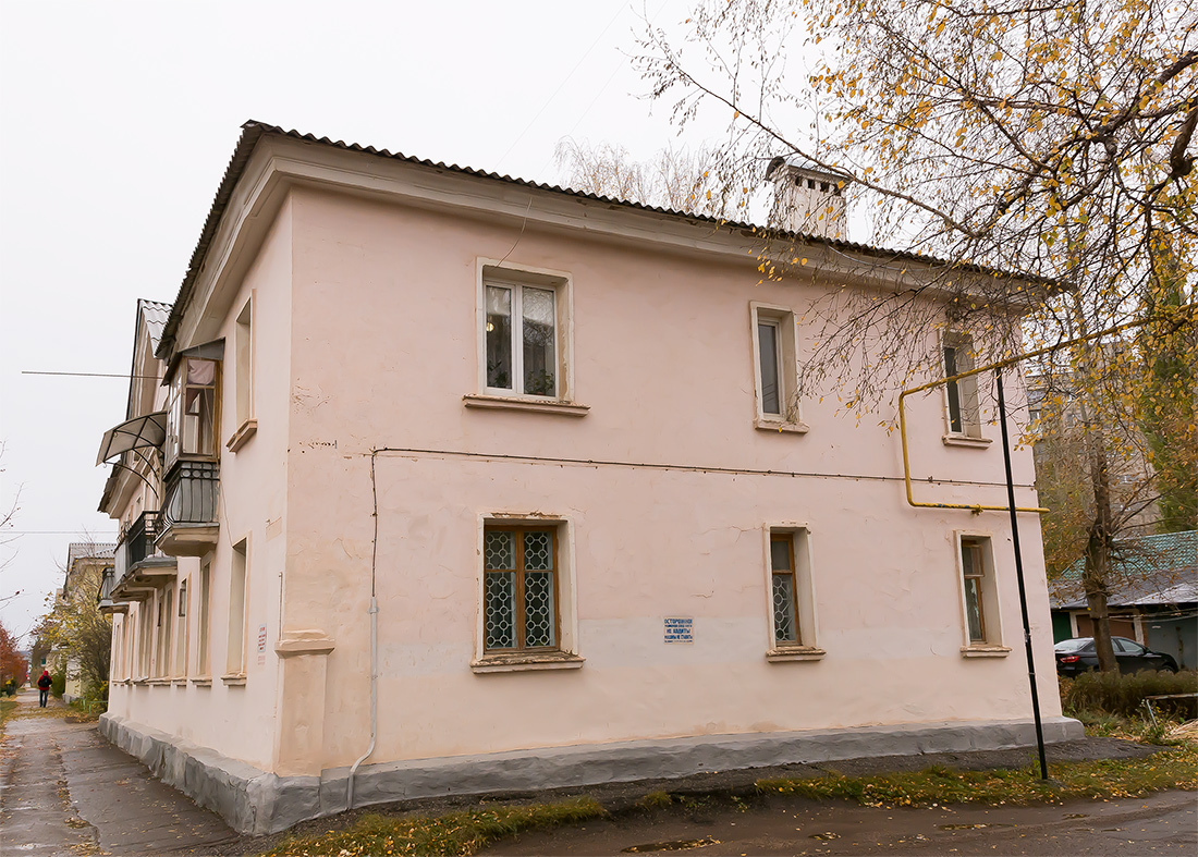 Oktyabrski, Улица Степана Кувыкина, 12