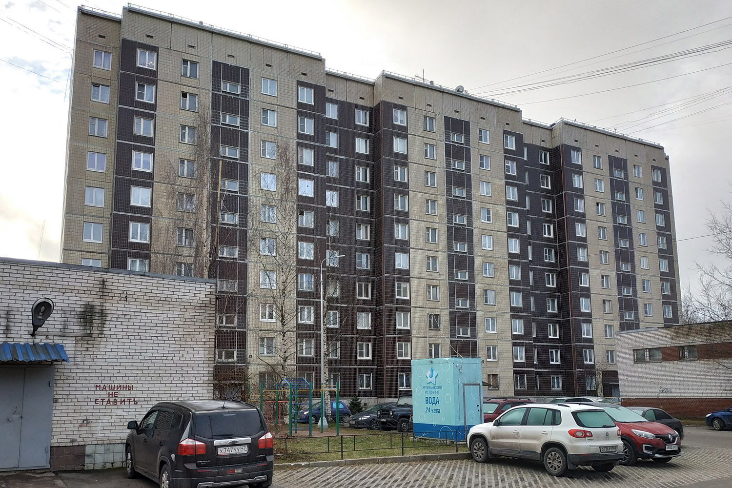 Мурино, Оборонная улица, 24