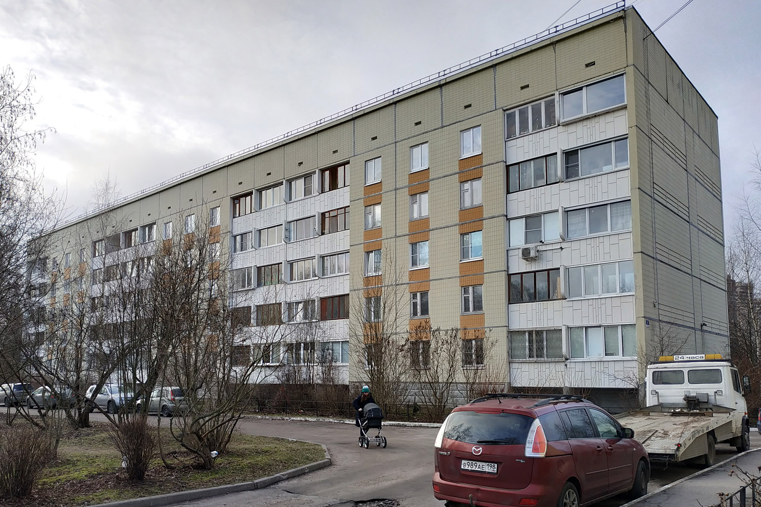 Мурино, Оборонная улица, 47