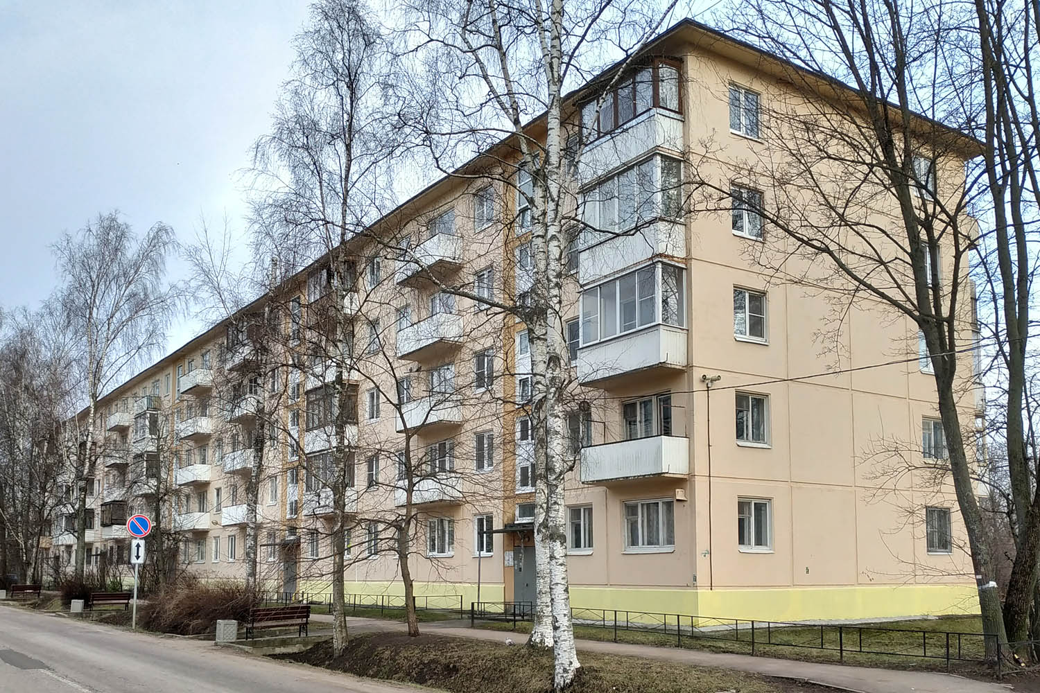Мурино, Оборонная улица, 36