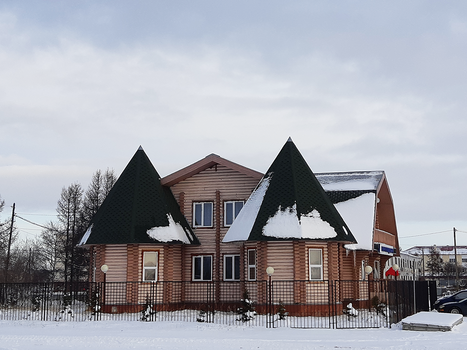 Iskateley, Улица Россихина, 9А