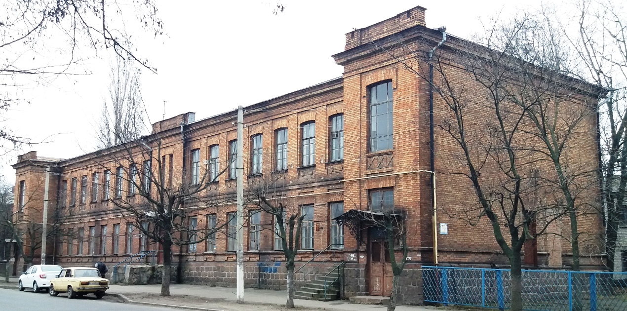 Кременчуг, улица Леонова, 12