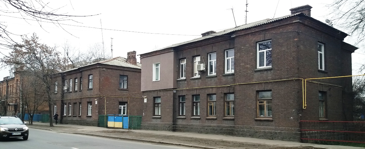 Кременчуг, улица Леонова, 8; улица Леонова, 10