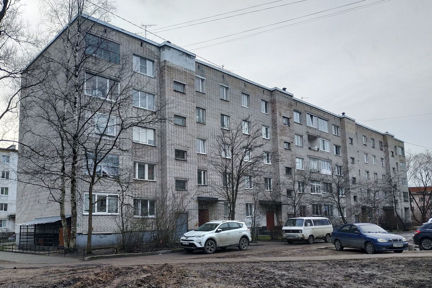 Красный Бор, Комсомольская улица, 14