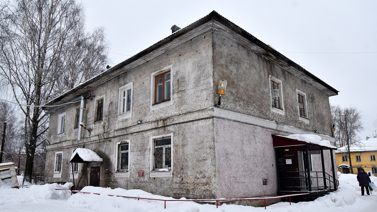 Perm, Улица Академика Веденеева, 45