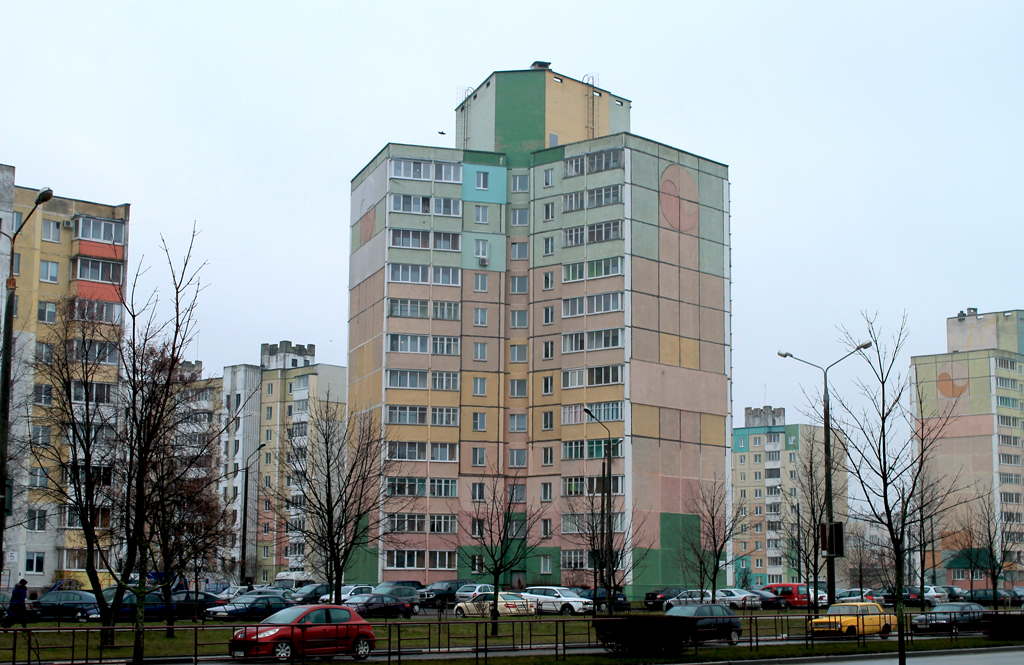 Солигорск, Октябрьская улица, 11