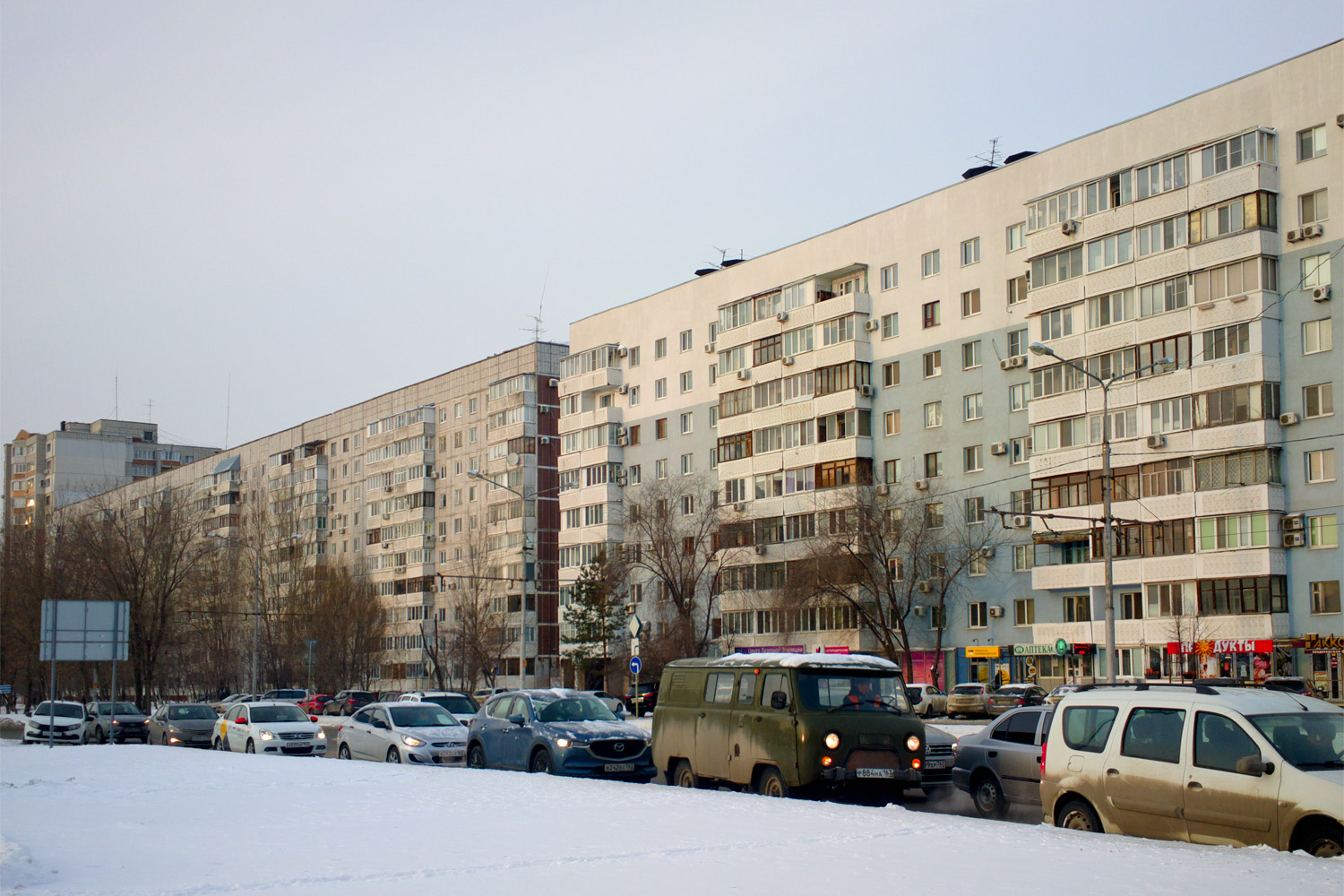 Самара, Ново-Вокзальная улица, 253; Ново-Вокзальная улица, 247