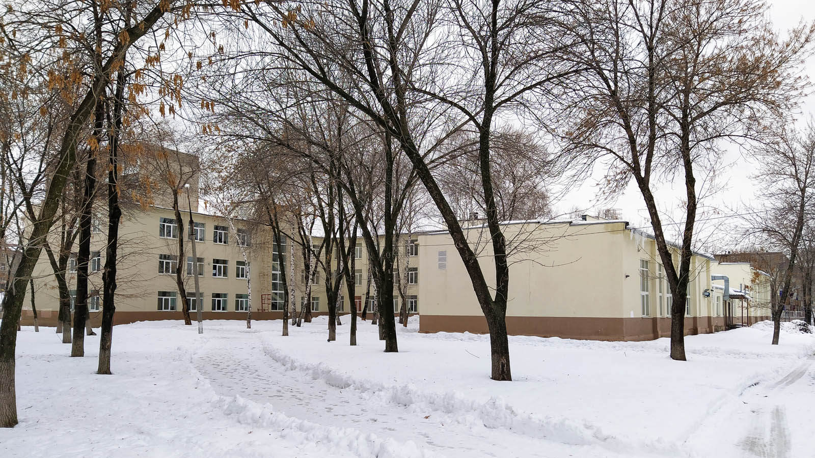 Новокуйбышевск, Улица Дзержинского, 23А