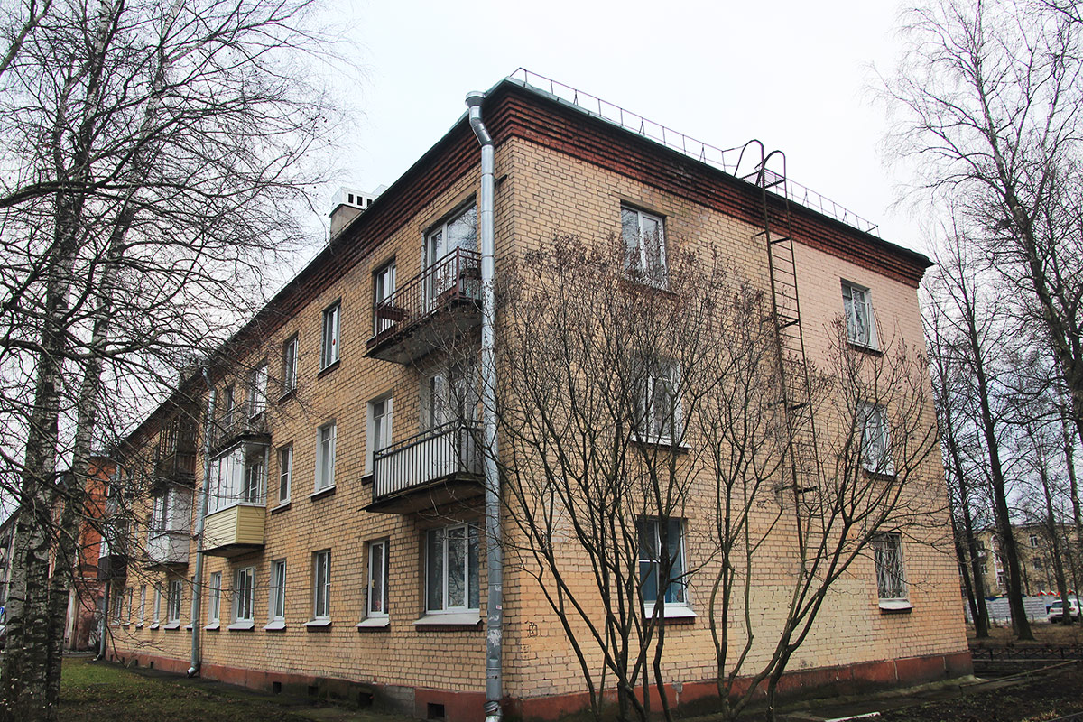 Колпино, Площадь Коммуны, 5