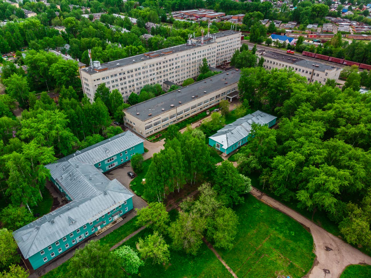 Glazov, Улица Мира, 22 корп. 21; Улица Мира, 22 корп. 14; Улица Мира, 22 корп. 24-25; Улица Мира, 22 корп. 11