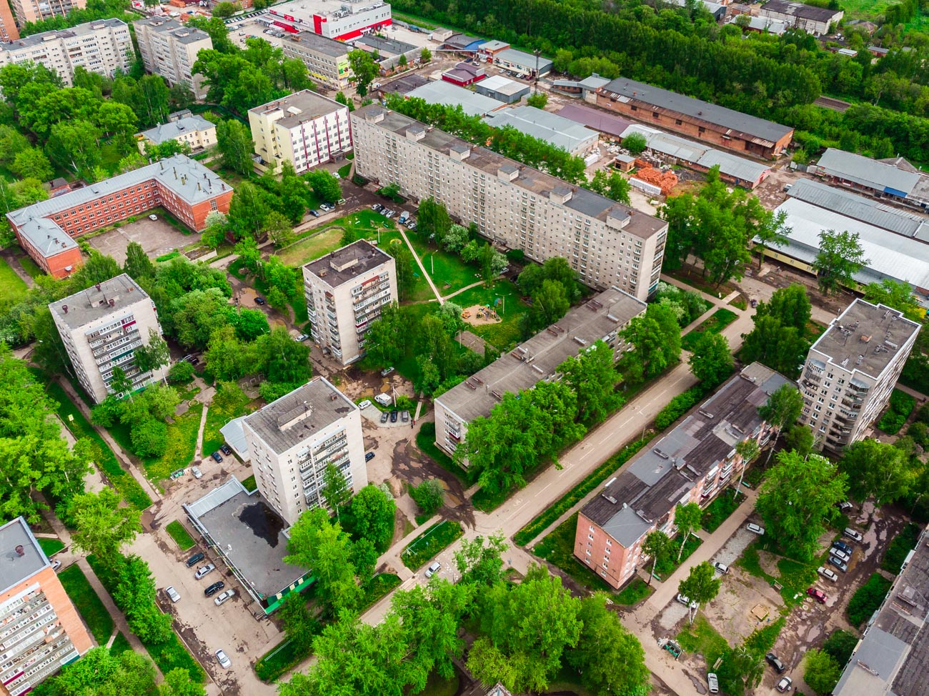 Glazov, Республиканская улица, 18; Республиканская улица, 20; Республиканская улица, 22; Улица Пряженникова, 37А; Улица Пряженникова, 29; Улица Пряженникова, 25; Улица Пряженникова, 23; Улица Мира, 36; Улица Мира, 43