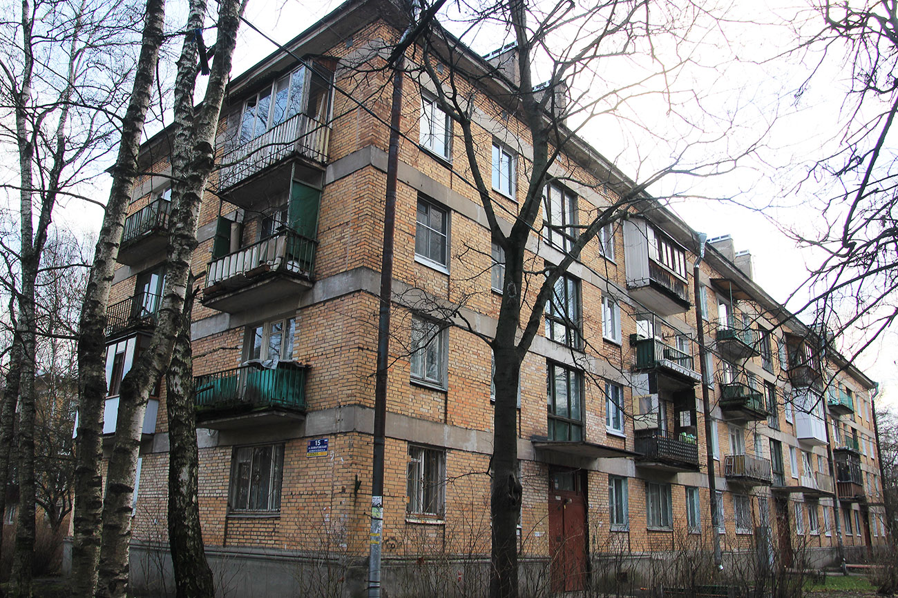 Puszkin, Ахматовская улица, 15