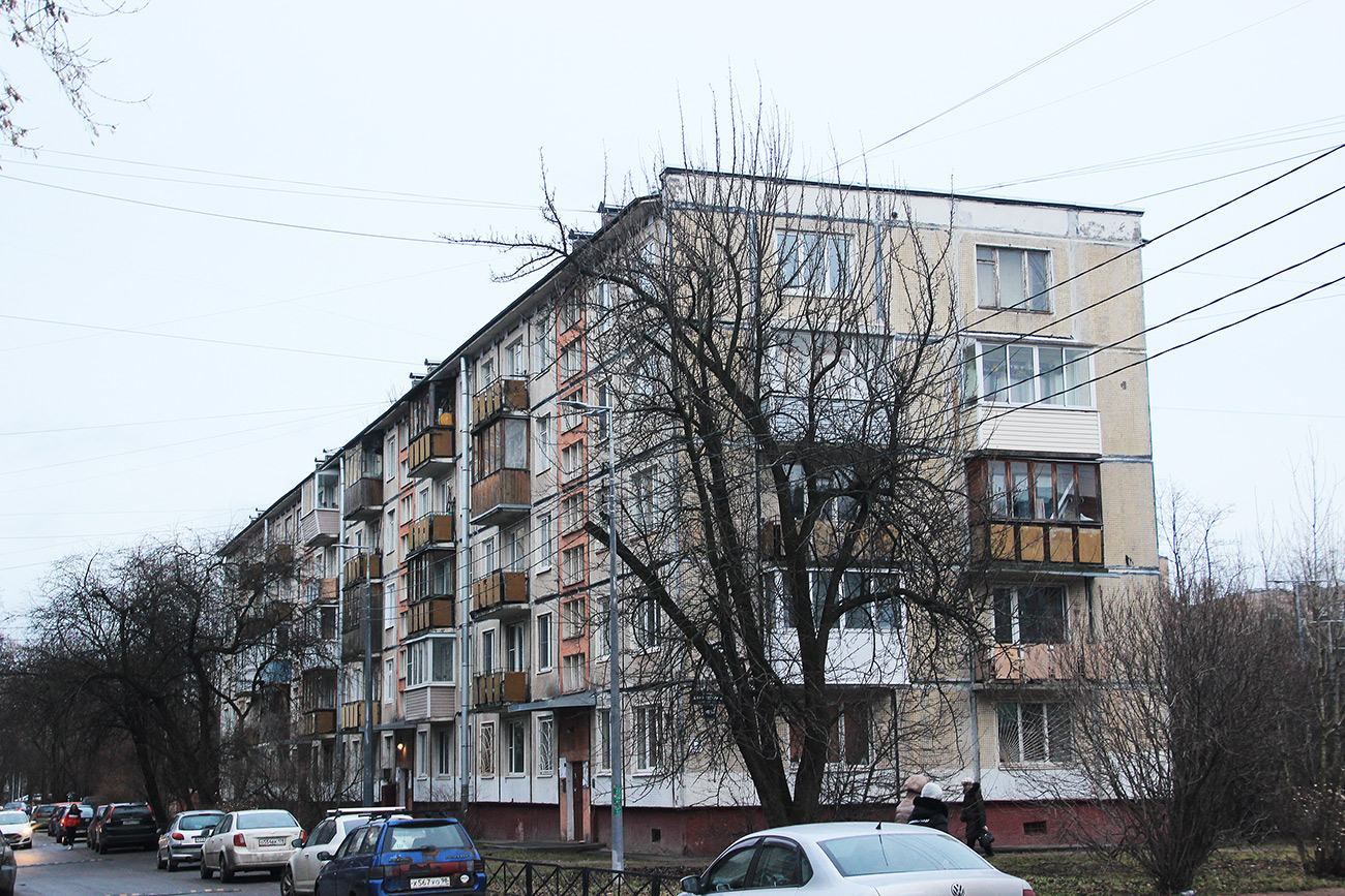 Санкт-Пецярбург, Проспект Юрия Гагарина, 16 корп. 2
