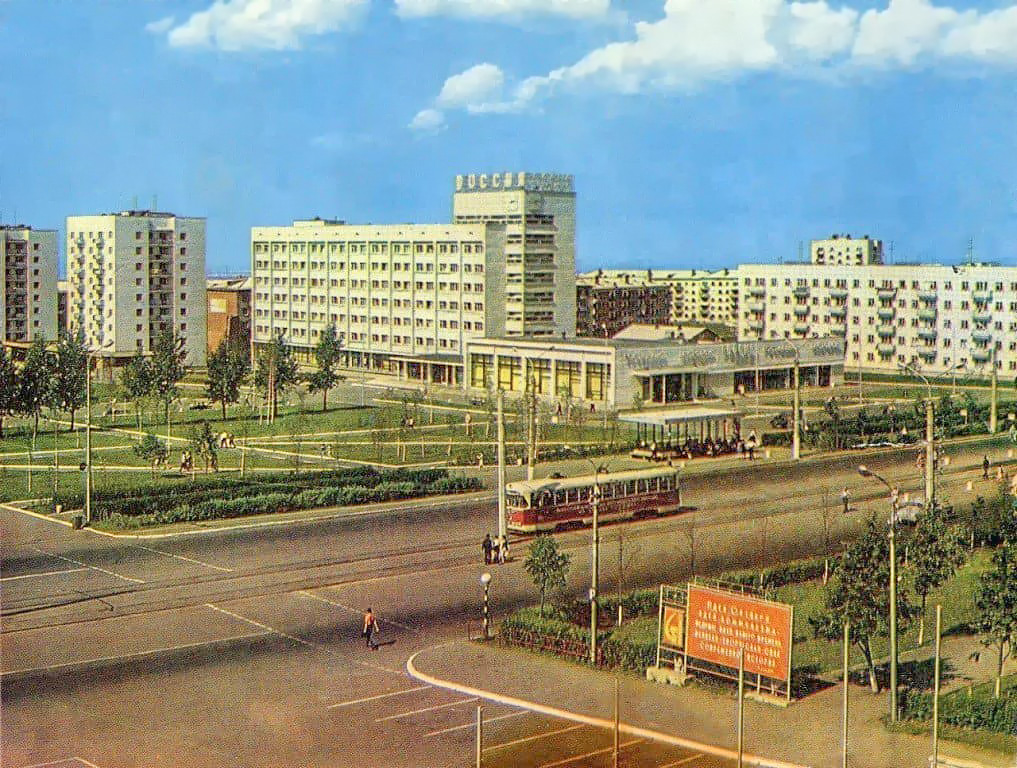 Ufa, Проспект Октября, 81; Проспект Октября, 81/1; Проспект Октября, 81/2; Проспект Октября, 83