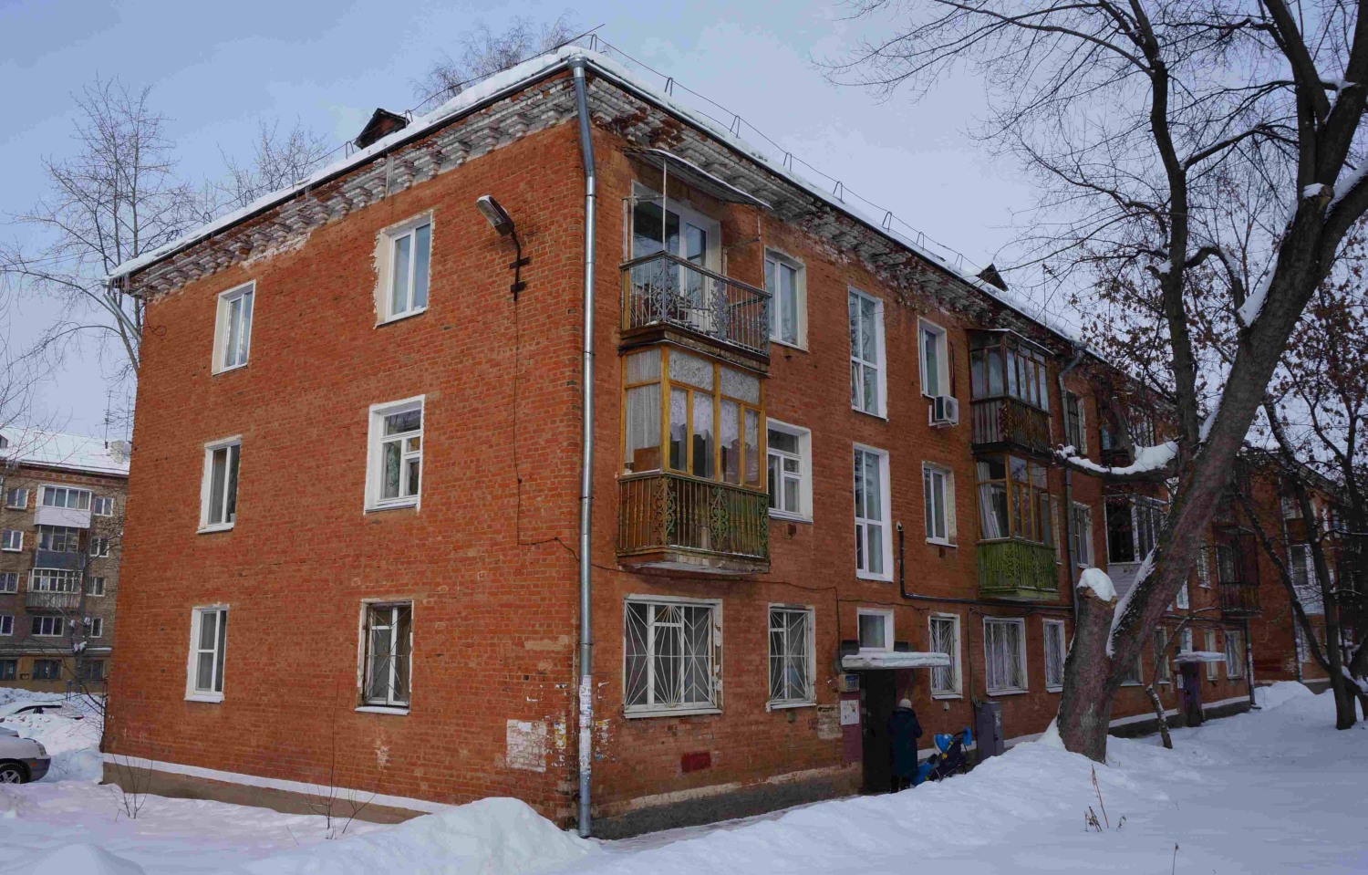 Пермь, Улица Космонавта Леонова, 24А