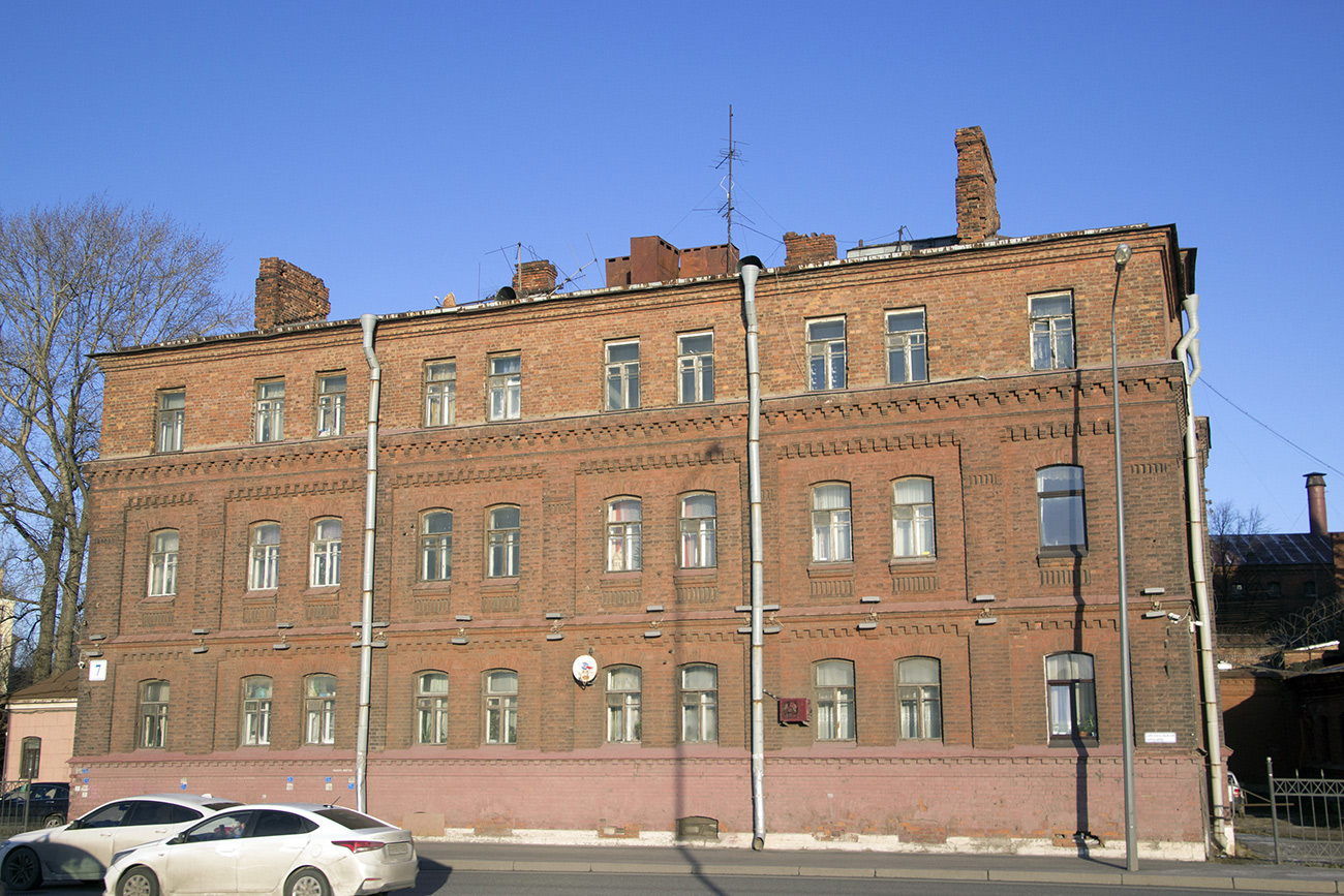 Peterburi, Арсенальная набережная, 7 корп. 2