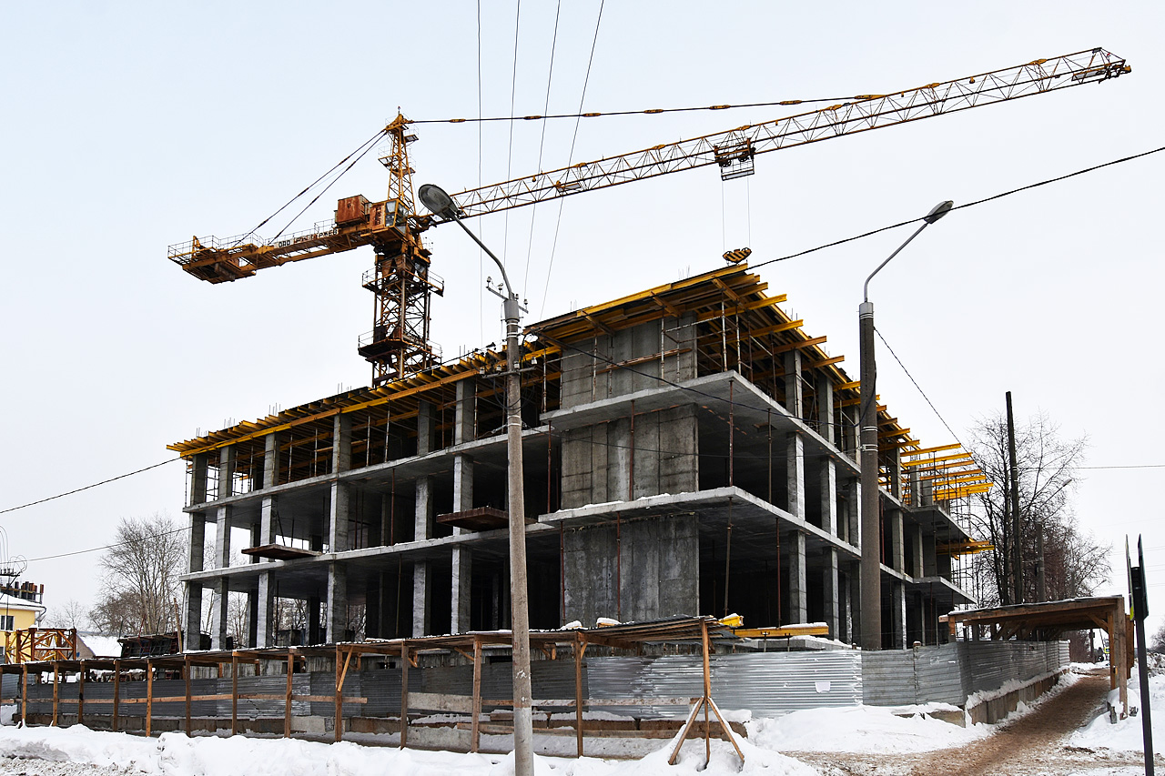 Пермь, Улица Нефтяников, 7