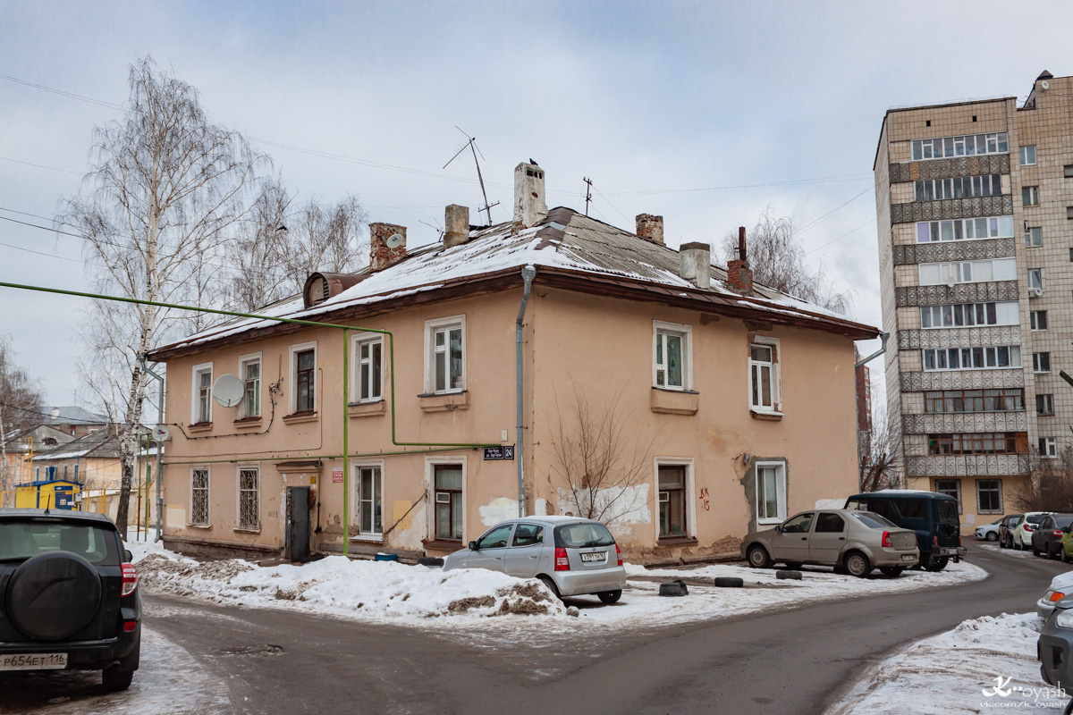 Казань, Улица Зур Урам, 24