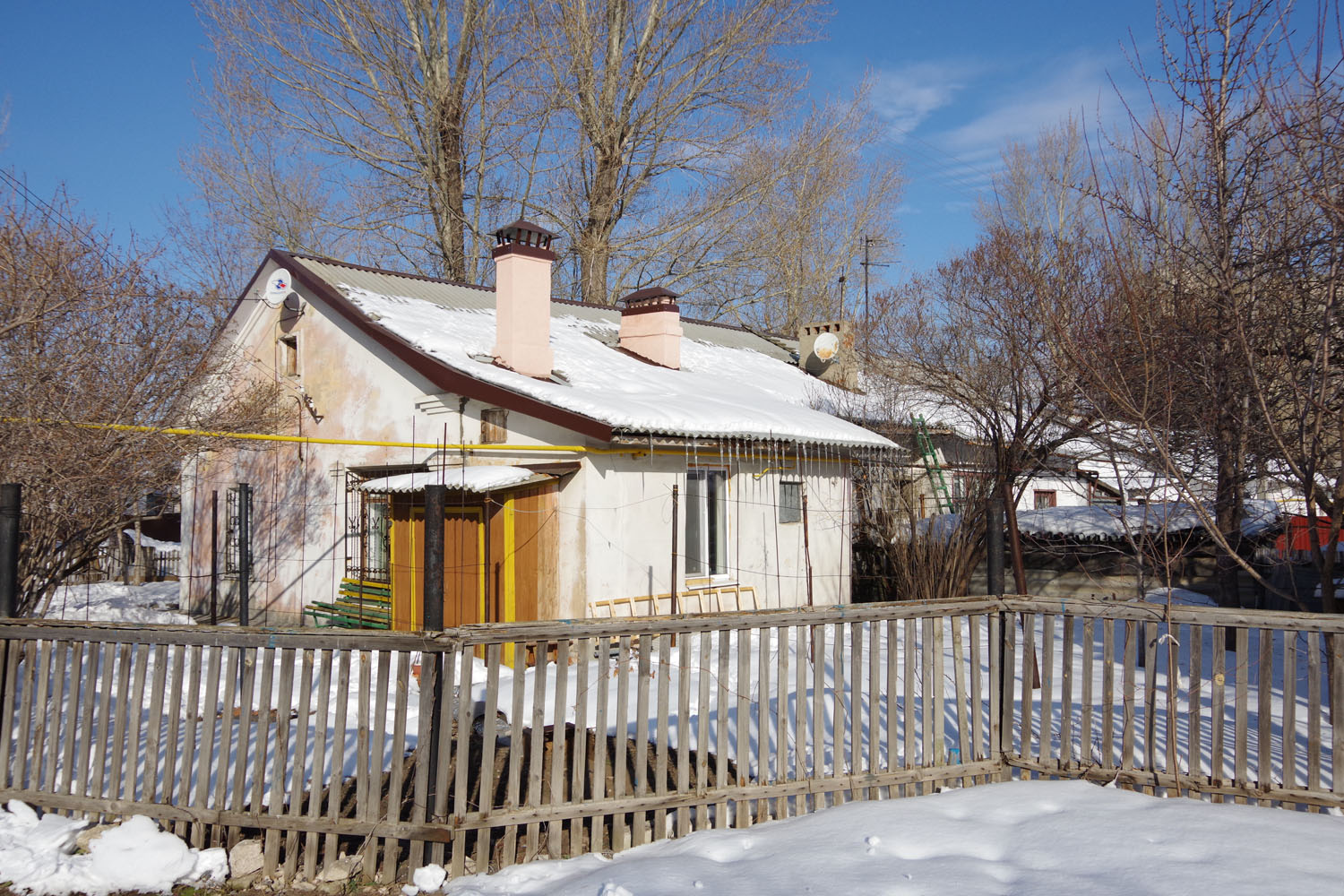 Новокуйбышевск, Коммунистическая улица, 25