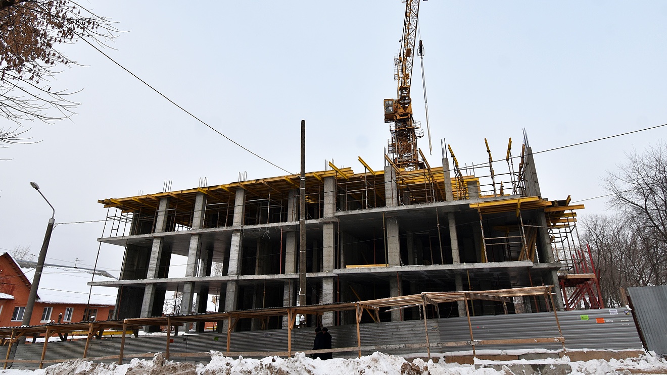 Пермь, Улица Нефтяников, 7