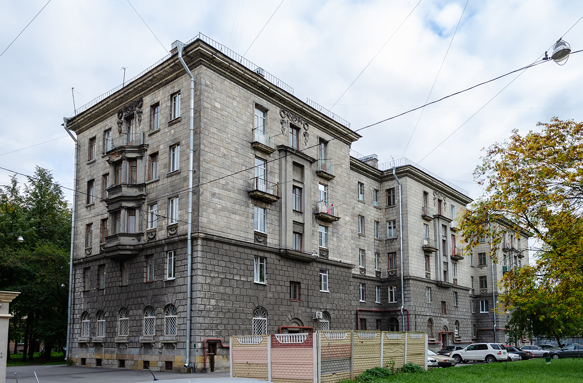 Санкт-Петербург, Улица Ленсовета, 5