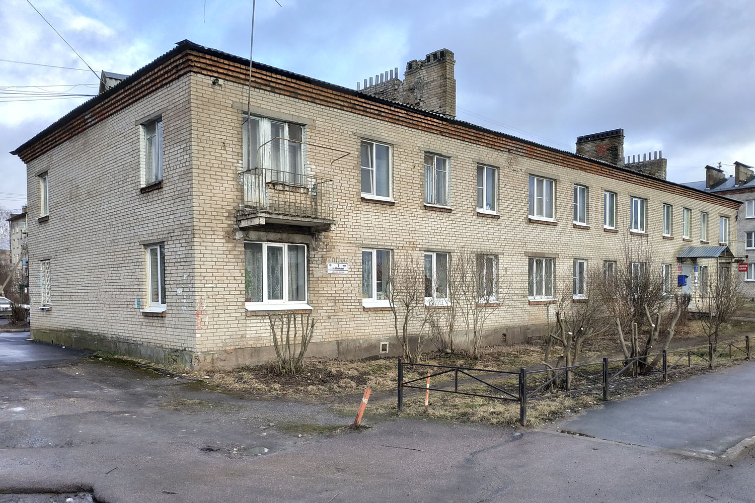 Maloe Verevo, Школьная улица, 1