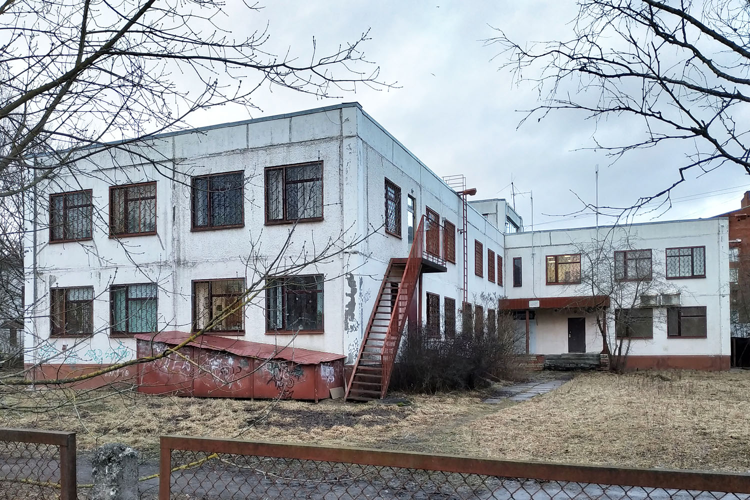 Гатчина, Рощинская улица, 2В
