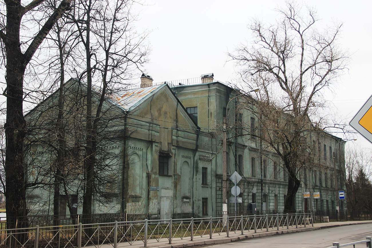 Колпино, Адмиралтейская улица, 6