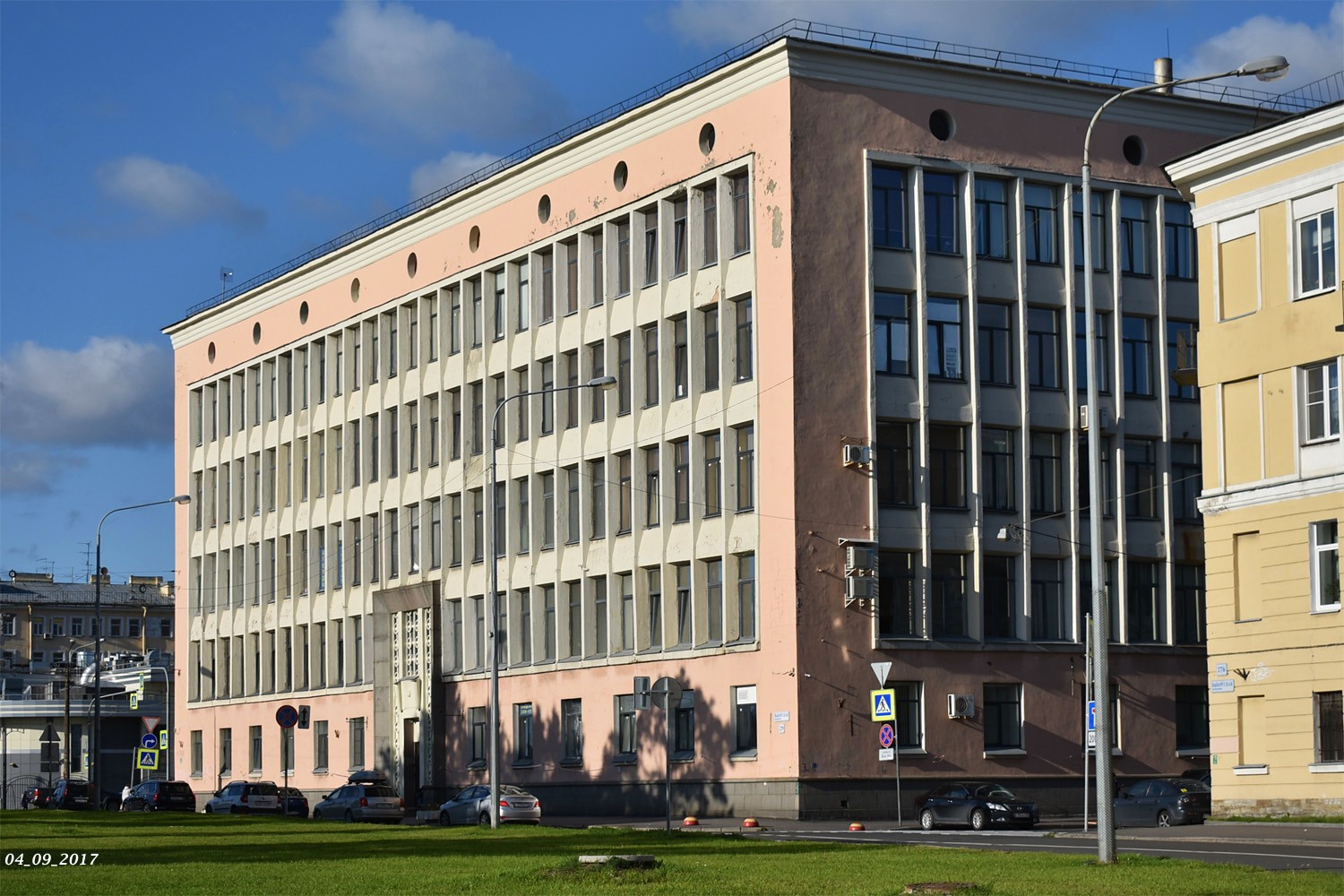 Petersburg, Выборгская набережная, 29