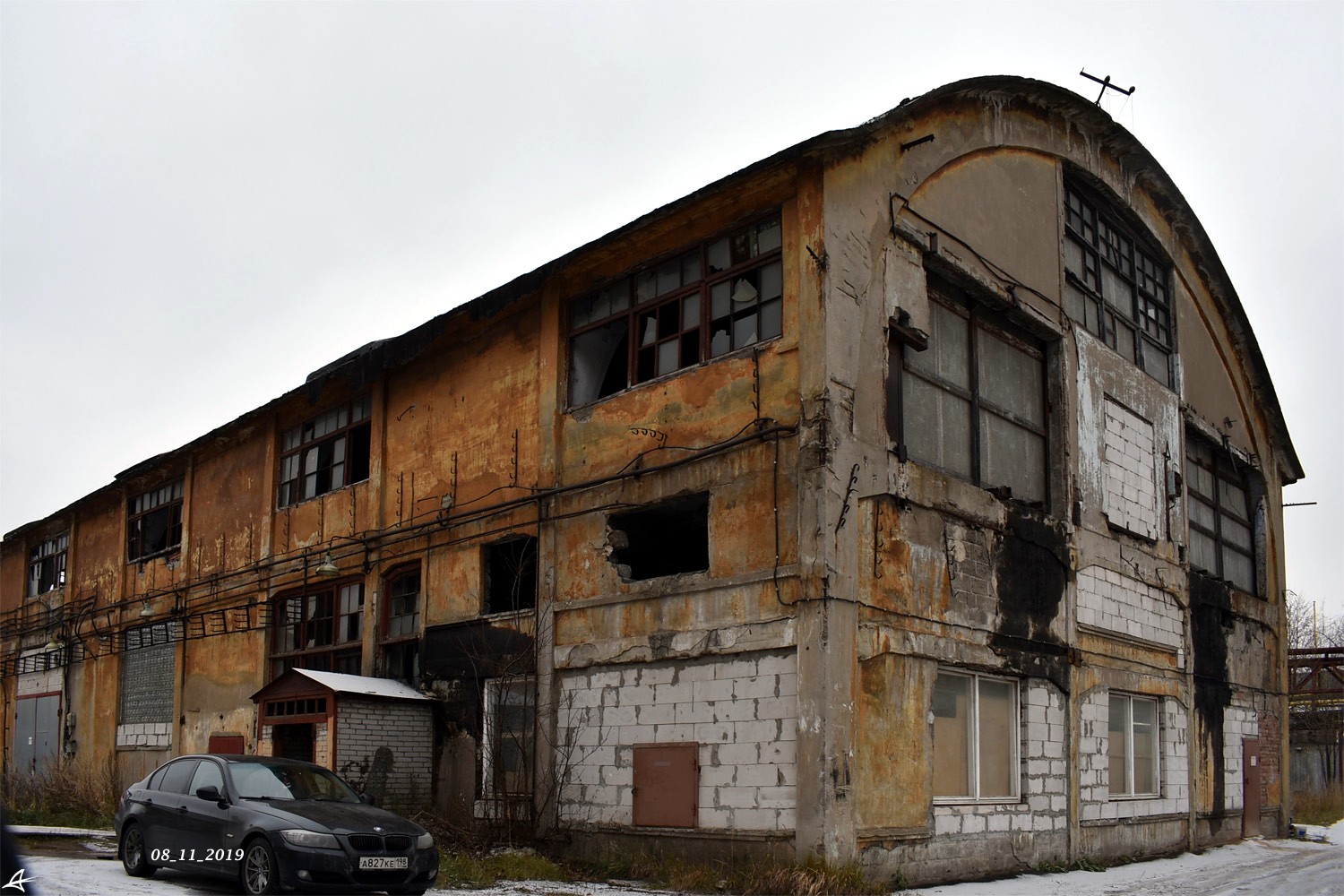 Санкт-Петербург, Улица Калинина, 13 лит. И