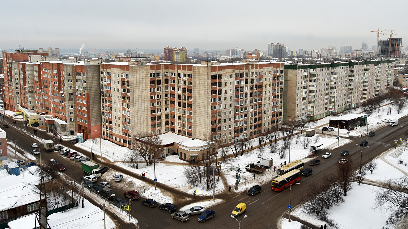 Пермь, Улица Советской Армии, 37; Проспект Декабристов, 22; Проспект Декабристов, 20