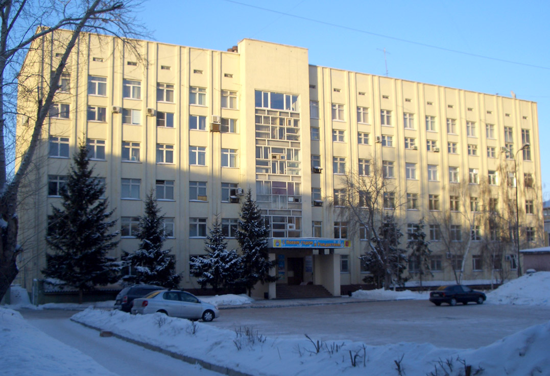 Омск, Улица 8 Марта, 8