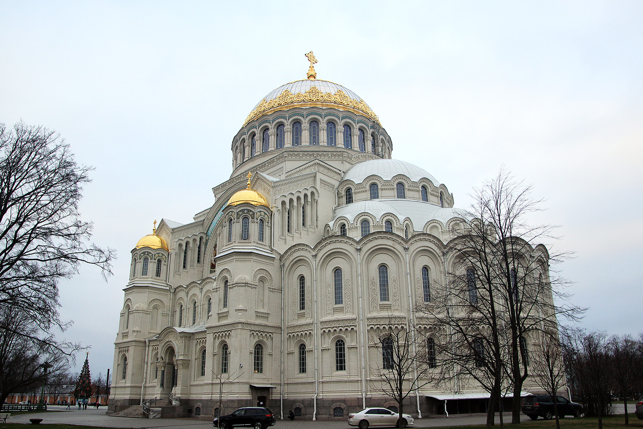 Кронштадт, Якорная площадь, 1