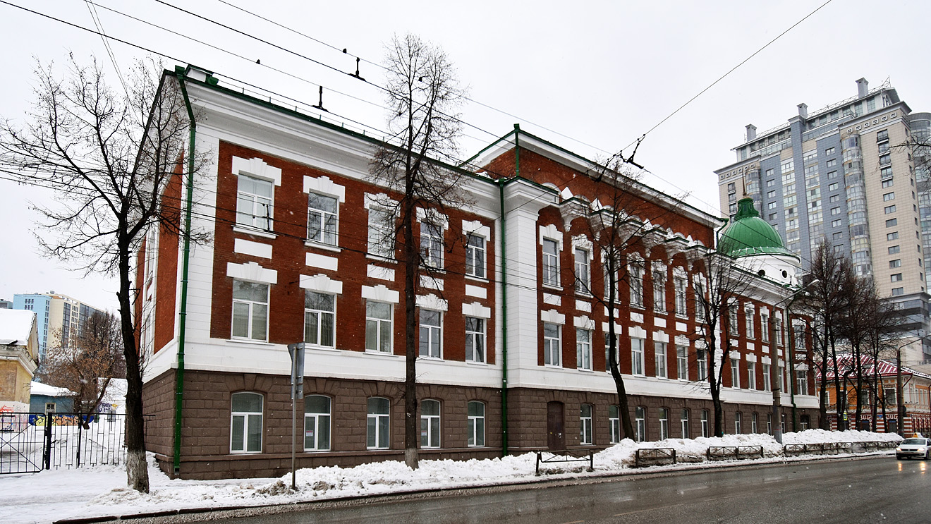 Пермь, Сибирская улица, 24