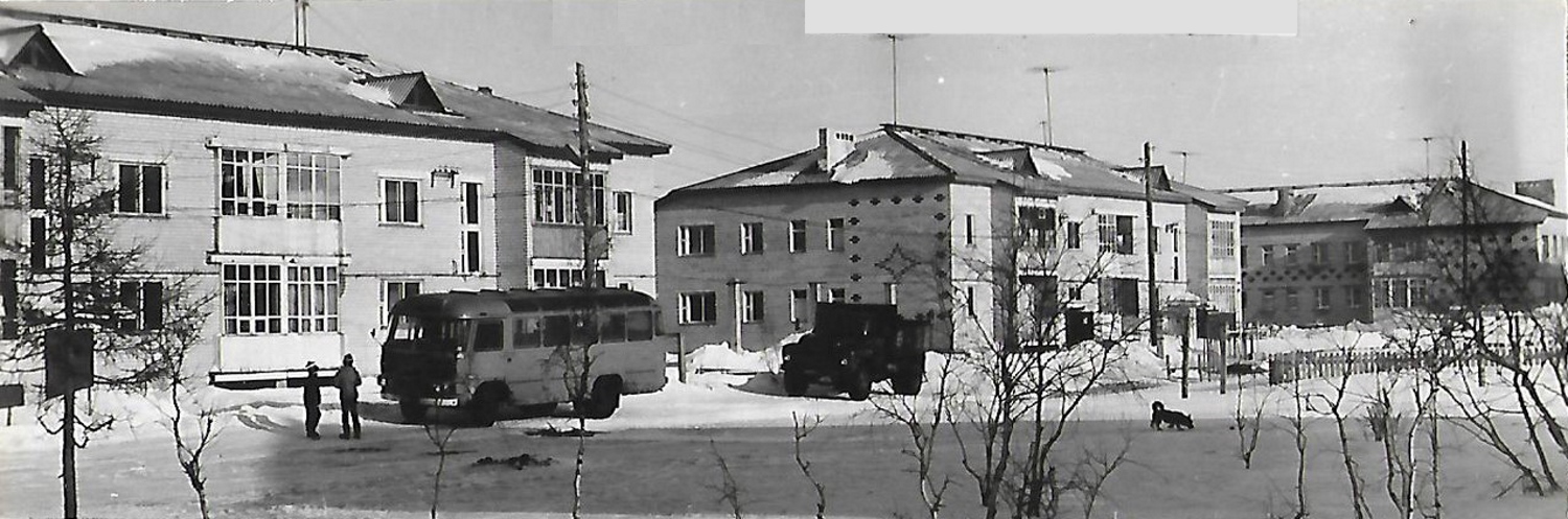 Искателей, Улица Поморская, 2А; Улица Поморская, 10А