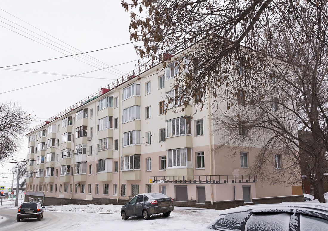 Уфа, Улица Конституции, 1 / Улица Максима Горького, 34