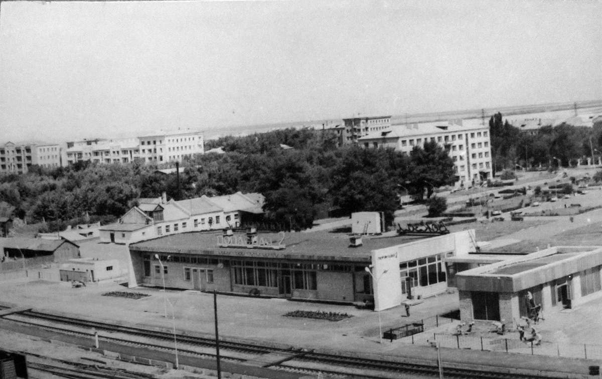Попасная, Площадь Героев, 3. Попасная — Исторические фото