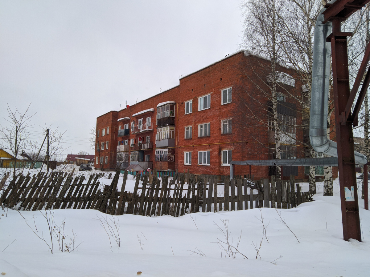 Адам, Советская улица, 10