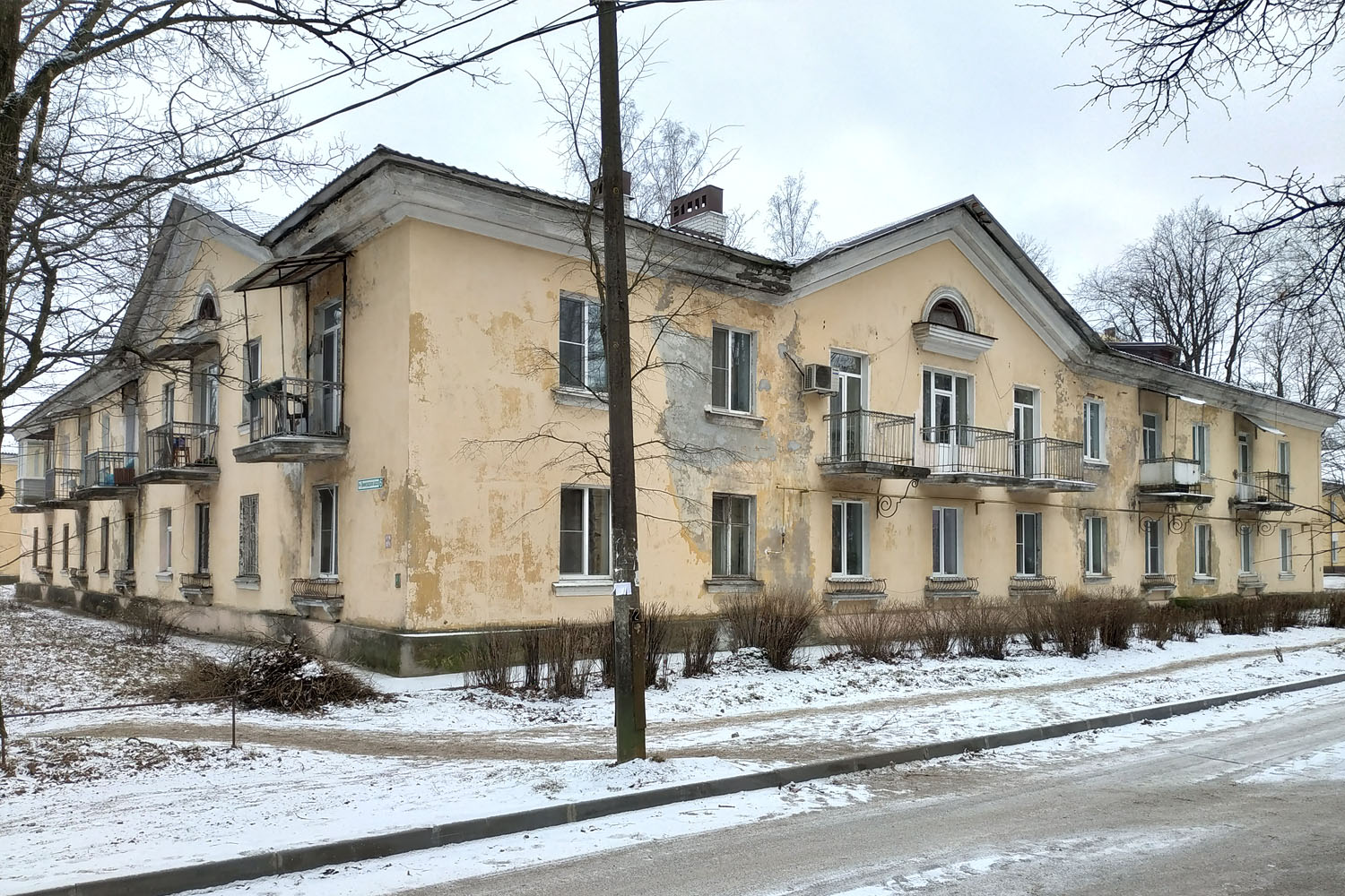 Кузьмоловский, Ленинградское шоссе, 6