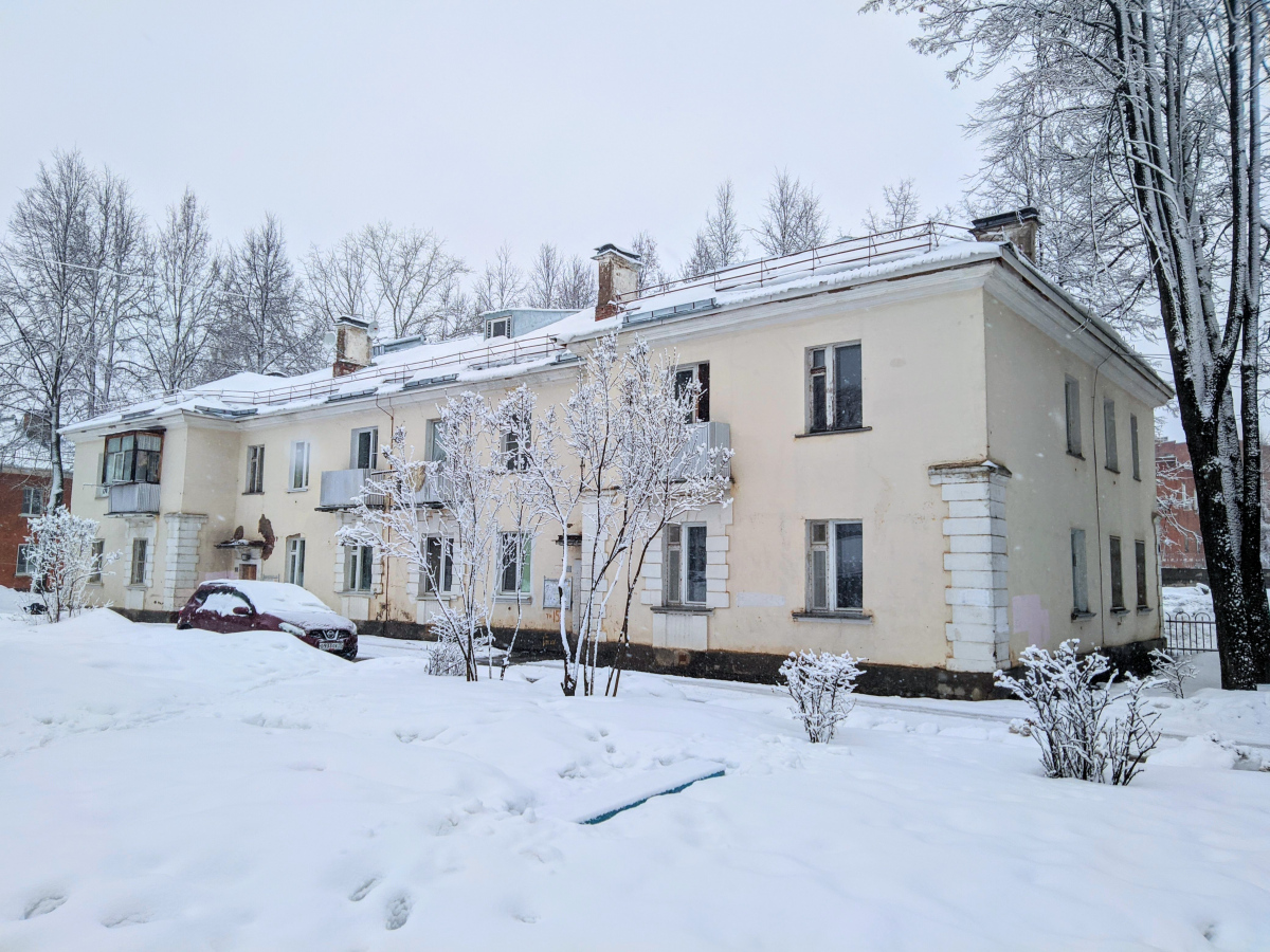 Глазов, Улица Тани Барамзиной, 51