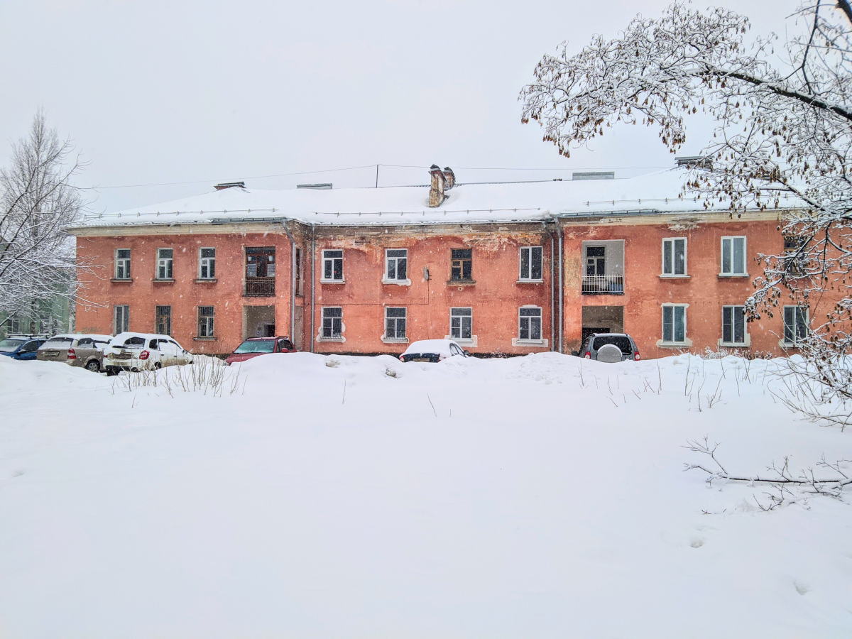 Глазов, Комсомольская улица, 5