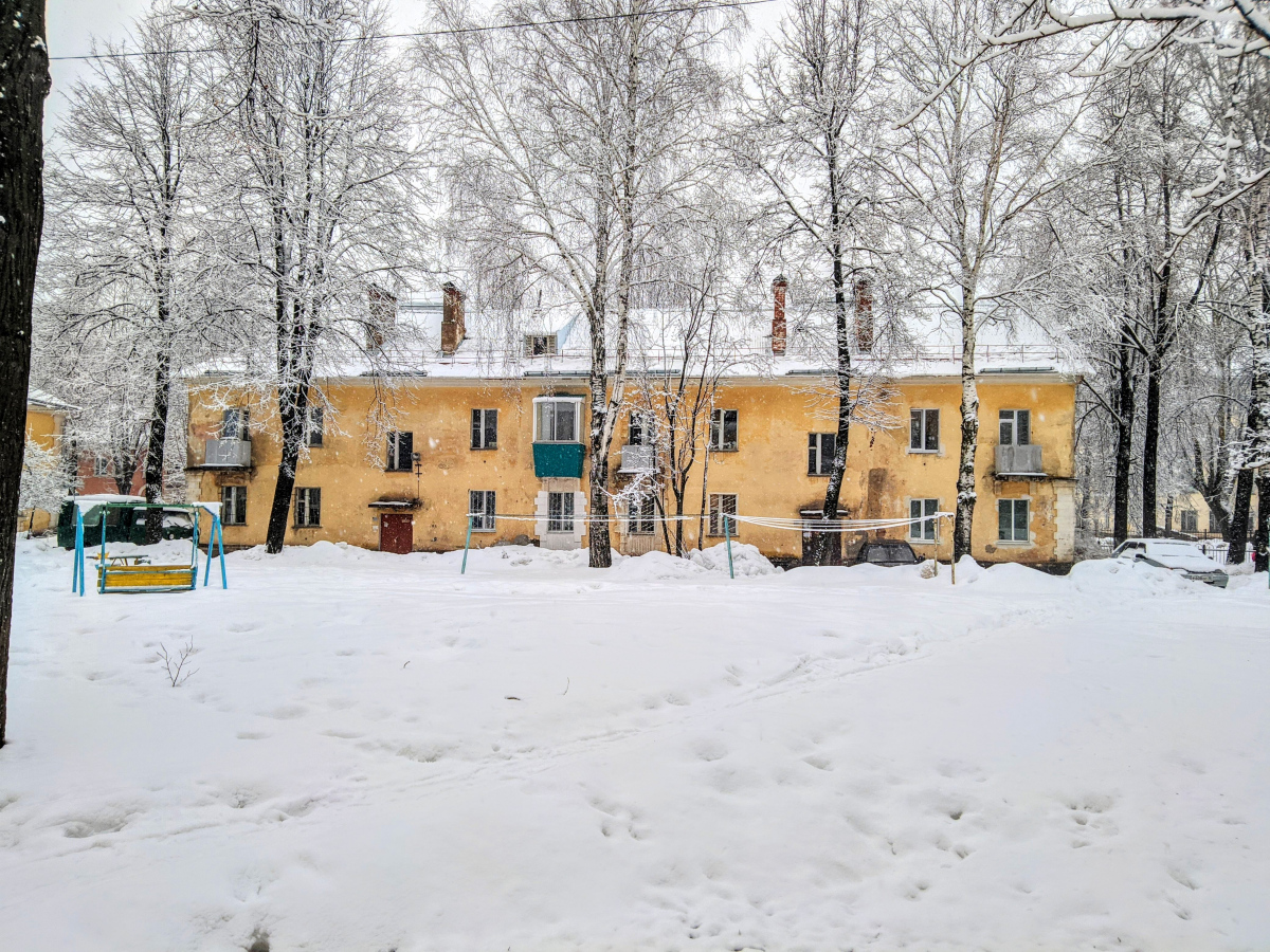 Glazov, Улица Белинского, 6