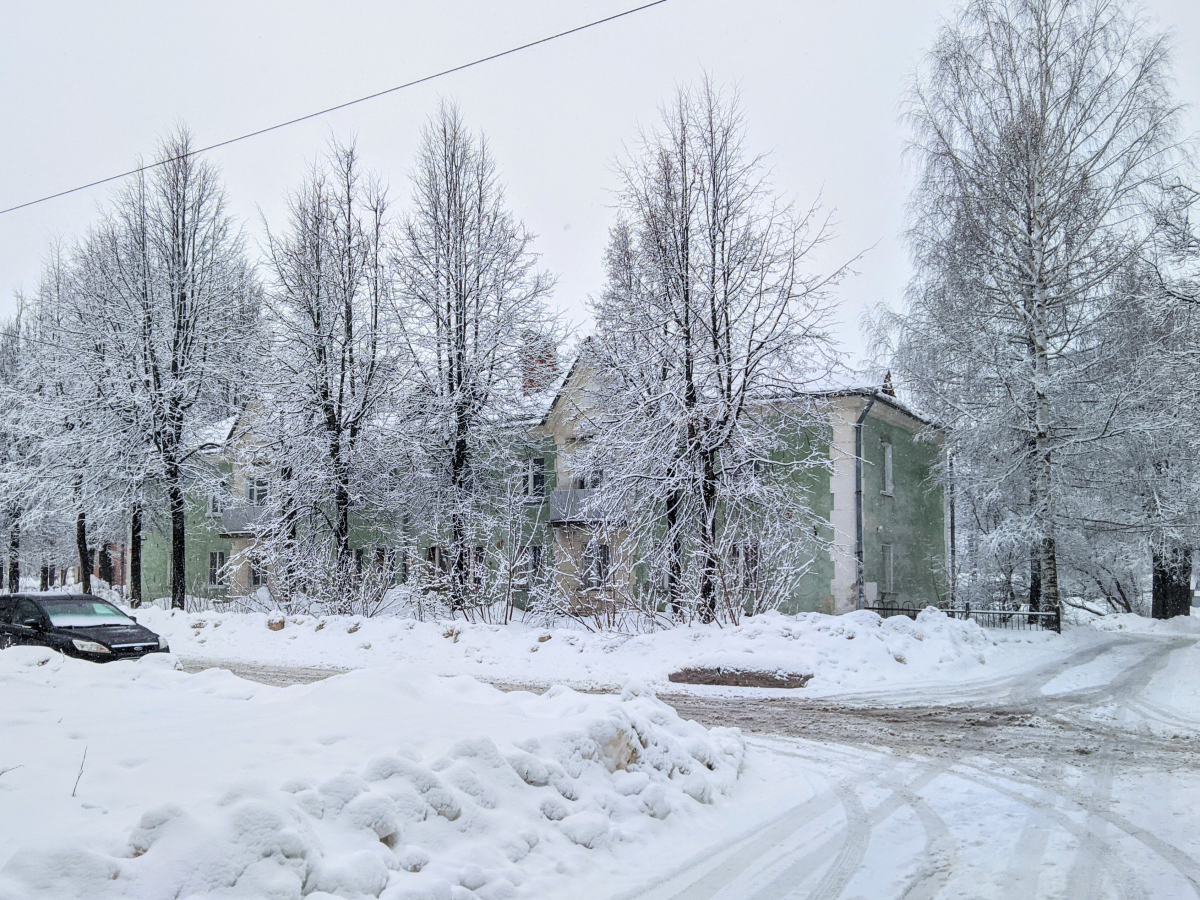 Глазов, Школьная улица, 6