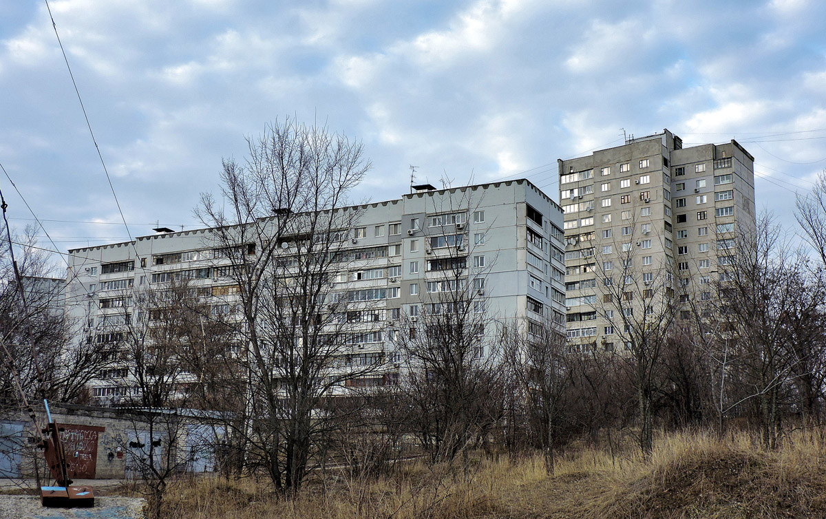 Харьков, Улица Метростроителей, 29; Улица Натальи Ужвий, 104