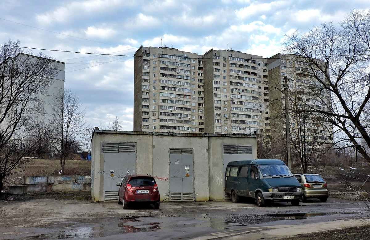 Харьков, Улица Метростроителей, 41*; Улица Натальи Ужвий, 112 (п. 3); Улица Натальи Ужвий, 112 (п. 2); Улица Натальи Ужвий, 112 (п. 1)