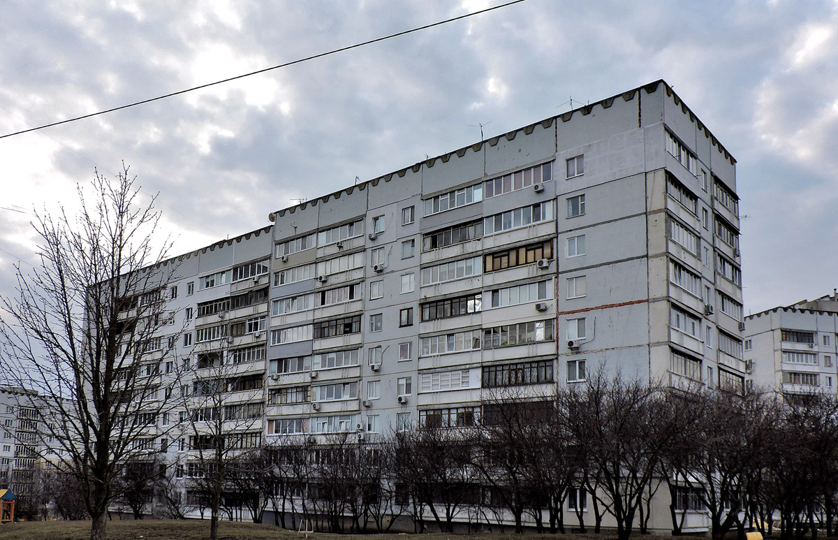 Харьков, Улица Натальи Ужвий, 106