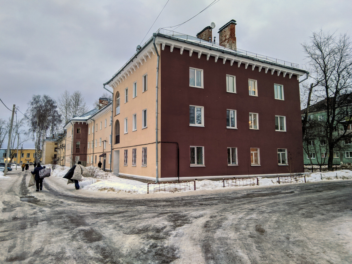 Глазов, Улица Ленина, 4