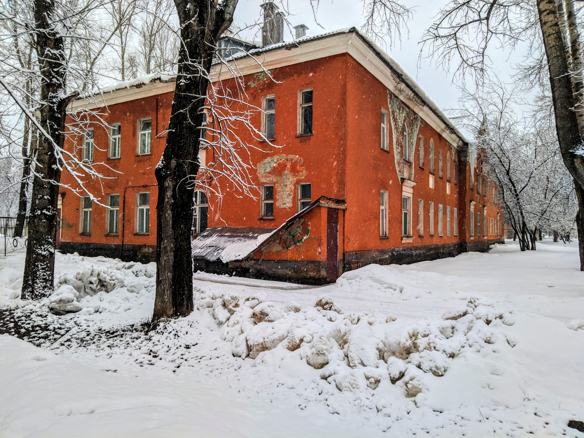 Глазов, Улица Мира, 22*